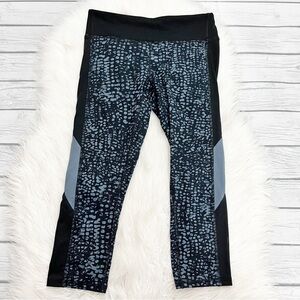Champion Duo Dry  Black and Gray Cropped Leggings
